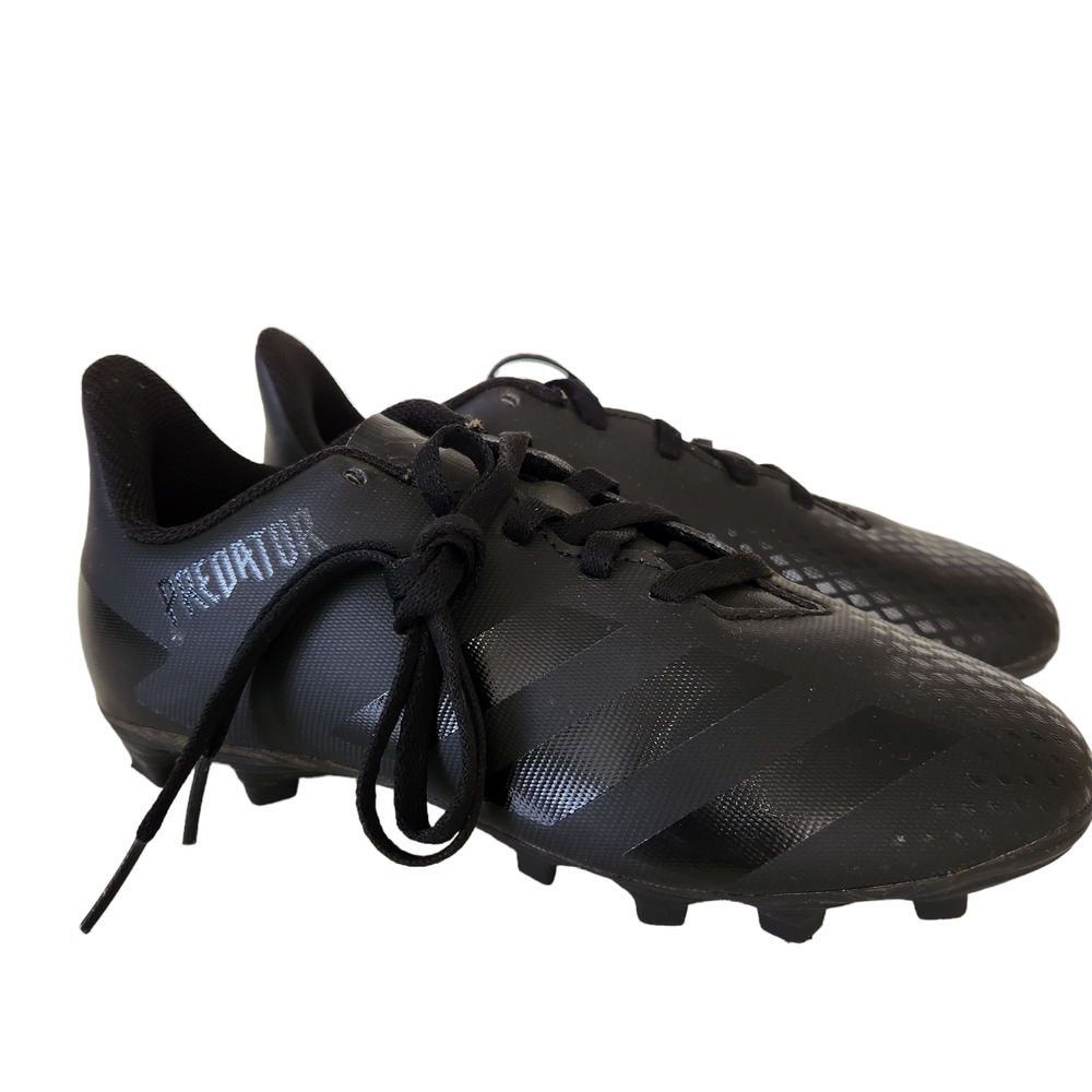 adidas Predator 20.4 Flexible Ground Sneaker kids size 1